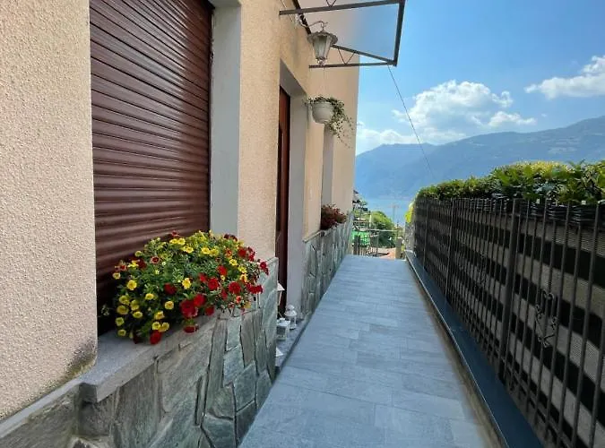 Appartamento Little House Lezzeno